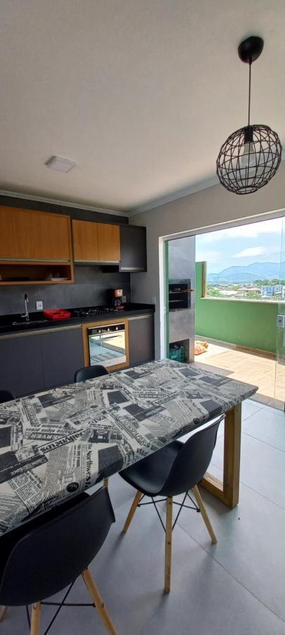 Lake View Guest House Praia do Rosa Exteriér fotografie